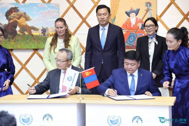 #COP17: МОНГОЛ УЛС НОГООН САНХҮҮЖИЛТИЙН ХОЁР ТОМ ТҮНШЛЭЛИЙГ ЭХЛҮҮЛЛЭЭ