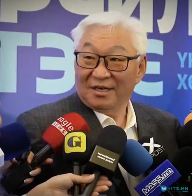 Э.БАТ-ҮҮЛ: Өнгөрсөн 30 гаруй жил МАН юу ч хийсэнгүй, зөвхөн хулгай хийлээ