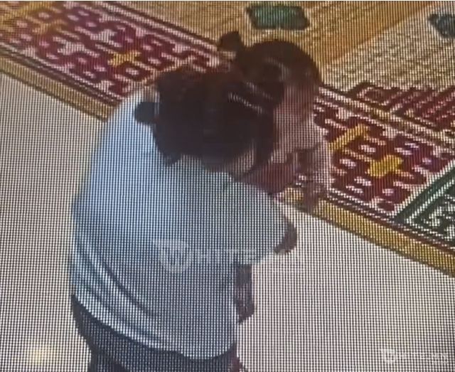 САЙН НЬ МУУГААСАА ОЛОН ХОРВОО ШҮҮ ДЭЭ. ЦЭЦЭРЛЭГИЙН БАГШ БЯЦХАН ШАВИА ХАЙРЛАЖ БАЙГАА НЬ